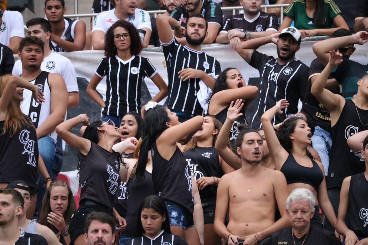 Torcida Feminina